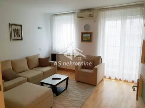Izdavanje, dvosoban stan, 50m², Đeram Pijaca, Beograd - image 2