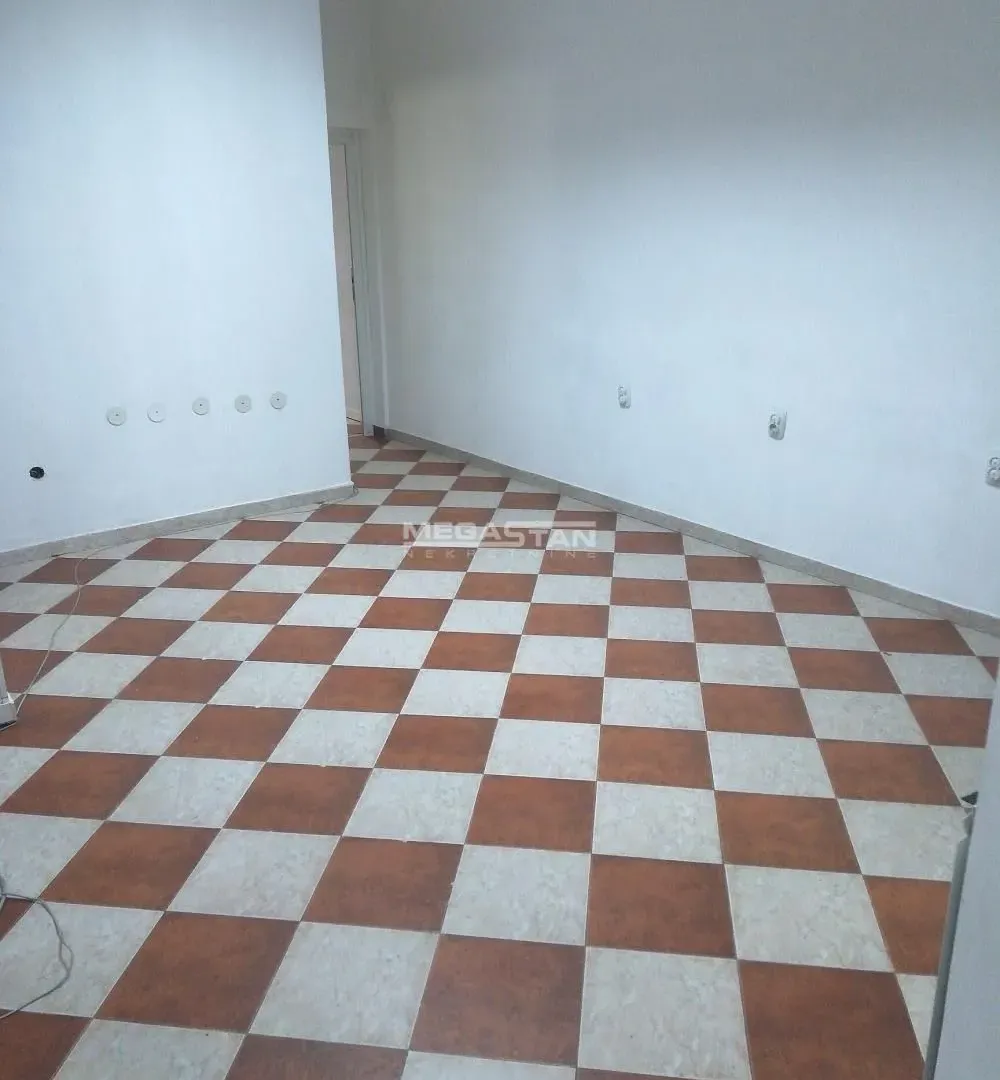 Rent, office space, 131m², Zemun Centar, Zemun Sve Podlokacije