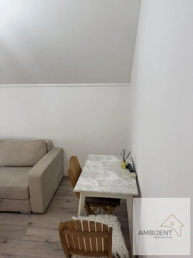 Izdavanje, jednosoban stan, 30m², Obrenovac, Beograd