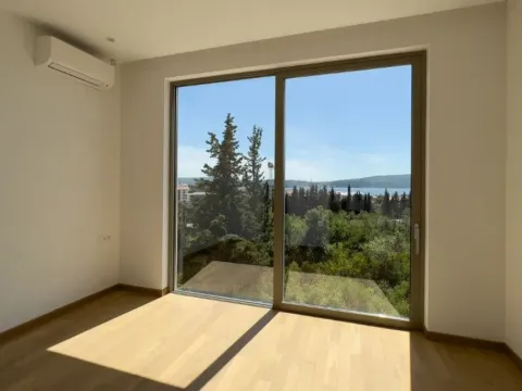 Sale, house, 286m², Donja Lastva, Tivat - image 2