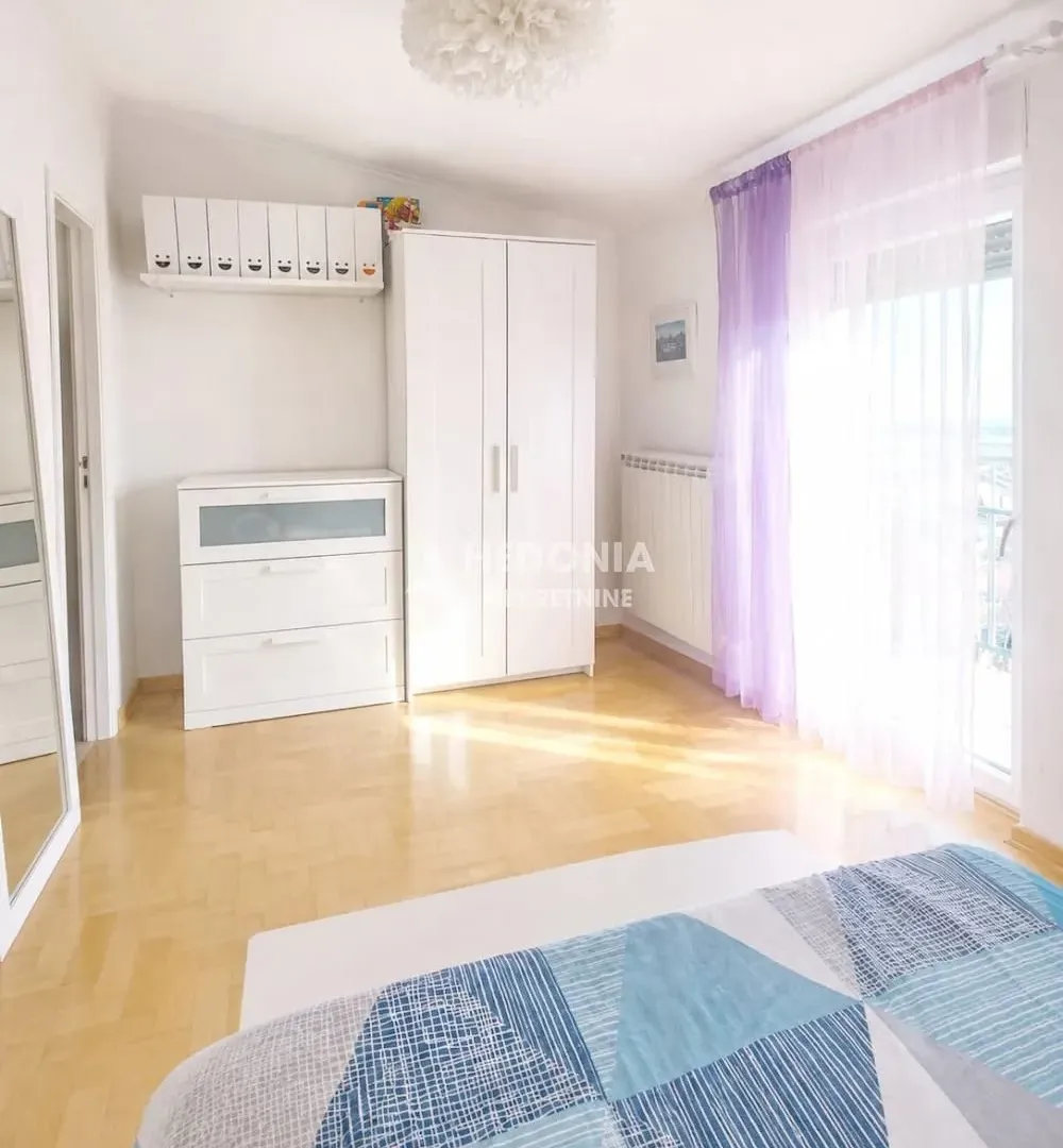 Prodaja, trosoban stan, 75m², Zvezdara Sve Podlokacije, Beograd