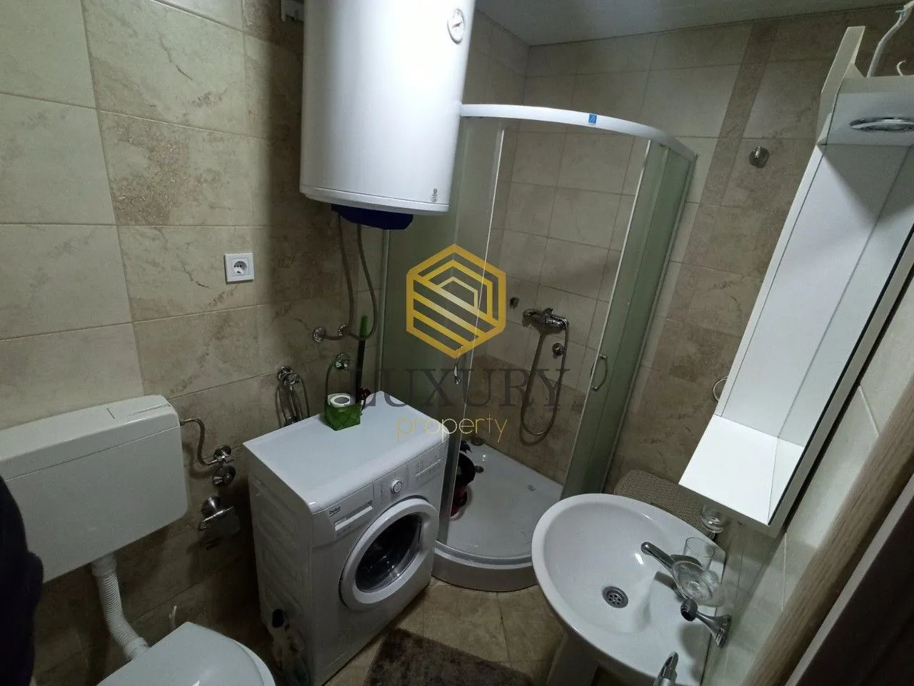 Rent, one bedroom apartment, 40m², Stari Aerodrom, Podgorica