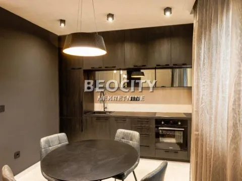 Izdavanje, stan, 108m², Petrovaradin, Novi Sad - image 7