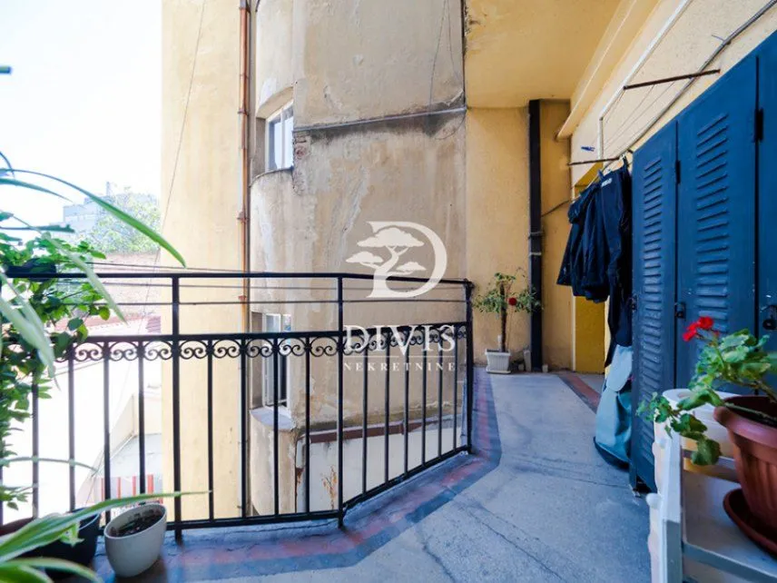 Sale, apartment, 96m², Kalenić Pijaca, Vračar Sve Podlokacije