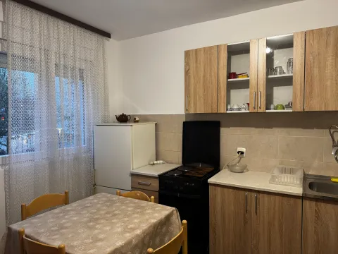 Izdavanje, jednosoban stan, 35m², Preko Morače, Podgorica - image 2