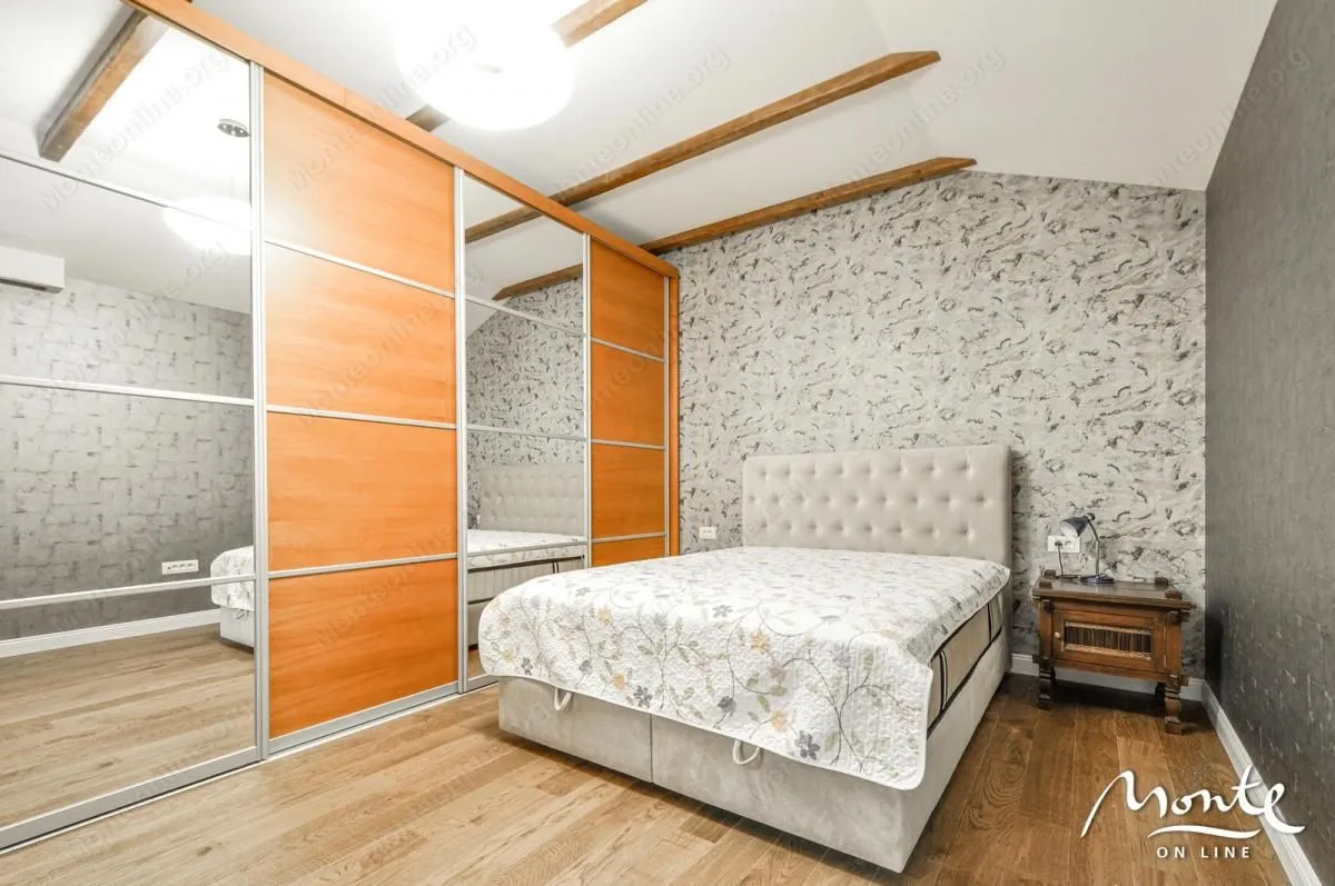 Prodaja, kuća, 240m², Tivat, Crna Gora