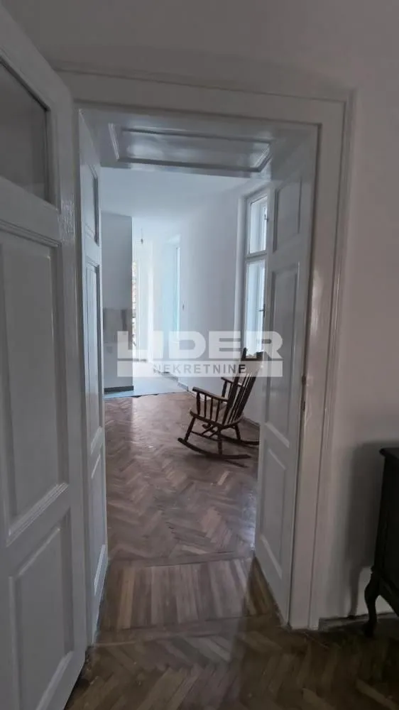 Sale, two bedroom apartment, 87m², Stari Grad, Beograd