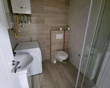 Izdavanje, jednosoban stan, 40m², Adice, Novi Sad Sve Podlokacije - image 9