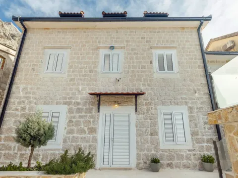 Prodaja, kuća, 380m², Ljuta, Kotor - image 25