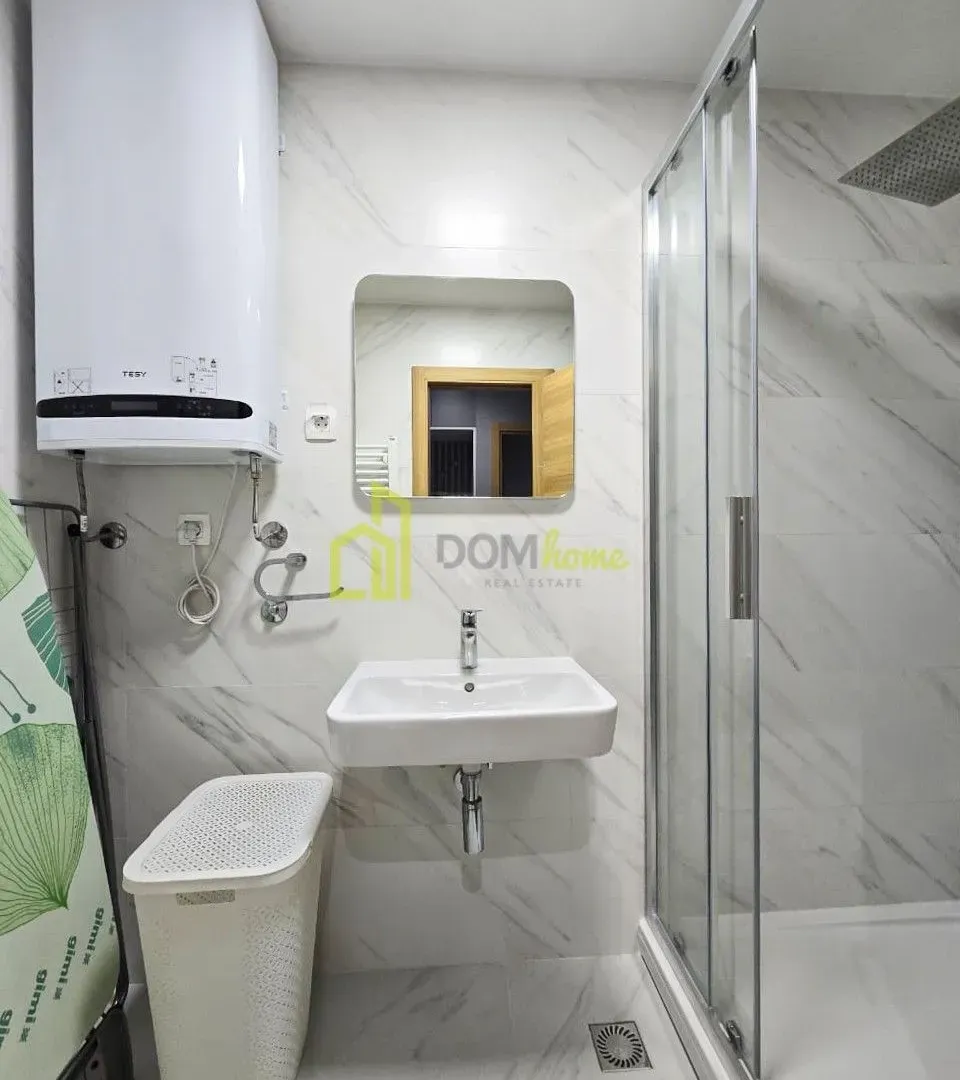 Izdavanje, jednosoban stan, 44m², New City, Podgorica