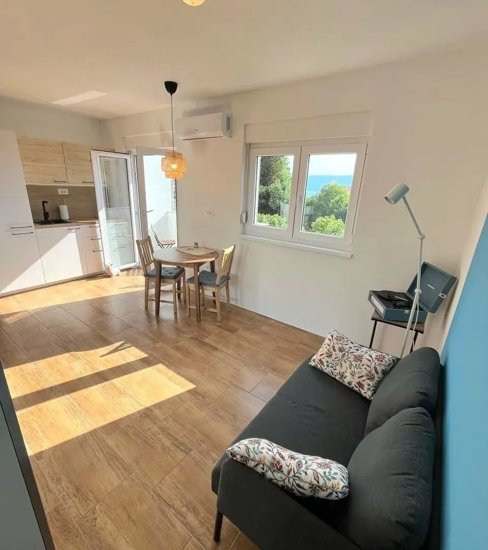 Prodaja, garsonjera, 27m², Tripovići, Tivat