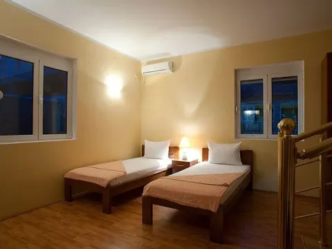 Sale, hospitality venue, 1723m², Buljarica, Budva - image 20