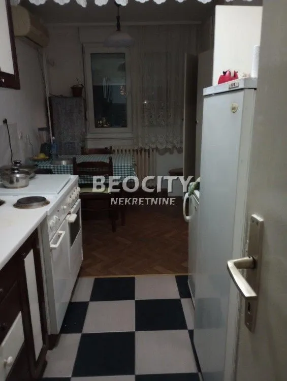 Sale, apartment, 69m², Novo naselje, Novi Sad