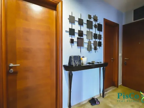 Izdavanje, dvosoban stan, 80m², Preko Morače, Podgorica - image 12