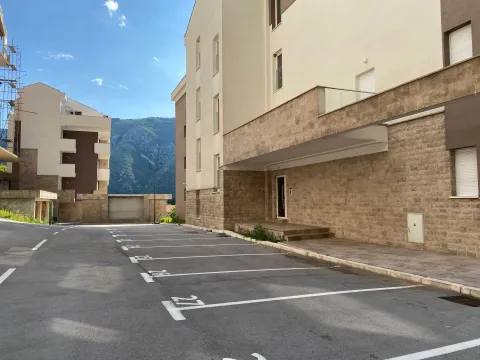 Sale, apartment, 32m², Dobrota, Kotor - image 5