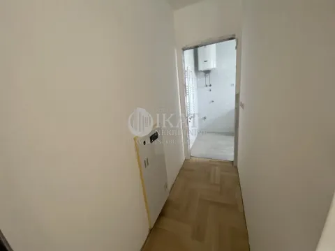 Sale, one bedroom apartment, 41m², Zvezdara Sve Podlokacije, Beograd - image 9