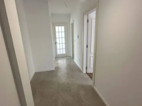 Prodaja, dvosoban stan, 72m², Dobrota, Kotor - image 2