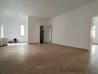 Izdavanje, četvorosoban stan, 115m², Savski Venac, Beograd - image 11