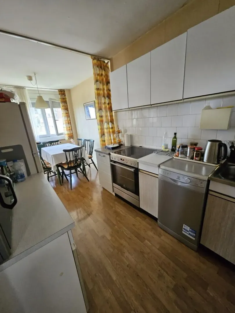 Prodaja, trosoban stan, 87m², Novi Beograd Blok 70, Novi Beograd Sve Podlokacije