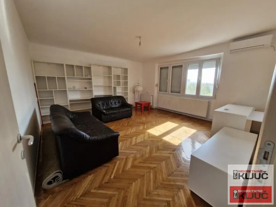 Sale, two bedroom apartment, 57m², Cara Dušana, Novi Sad Sve Podlokacije