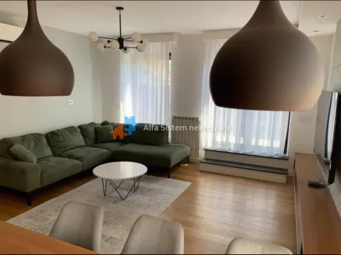 Rent, four bedroom apartment, 115m², Savski Venac, Beograd - image 2