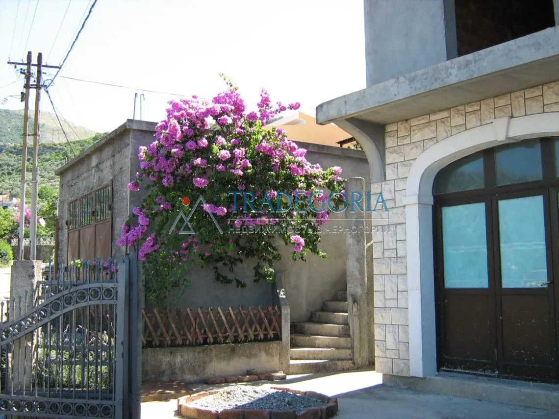 Prodaja, kuća, 330m², Bar, Crna Gora