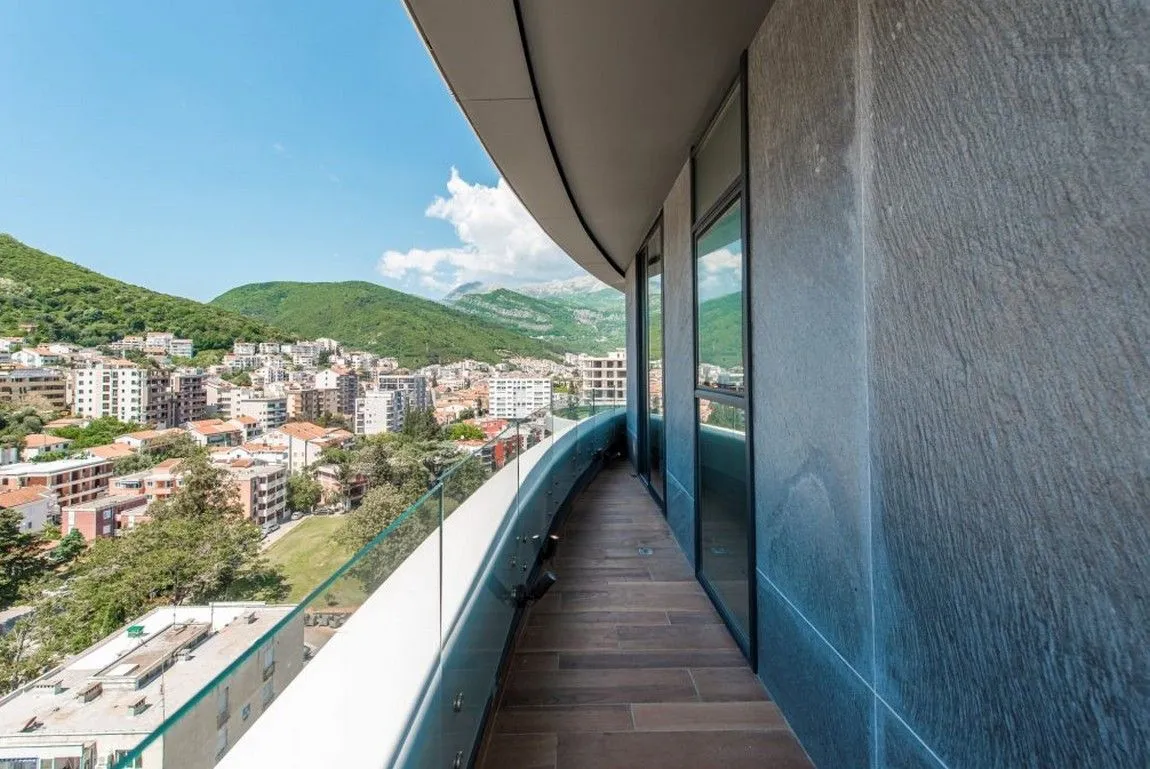 Sale, three bedroom apartment, 137m², Centar, Budva