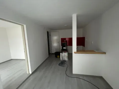 Prodaja, stan, 45m², Žitni trg, Zrenjanin - image 5