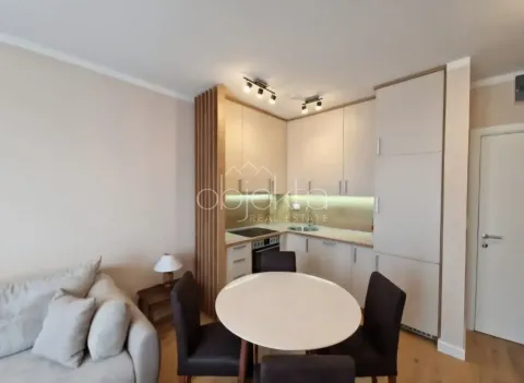 Rent, apartment, 44m², Tivat, Crna Gora - image 3