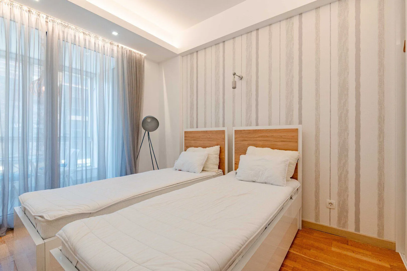 Prodaja, dvosoban stan, 90m², Rozino, Budva