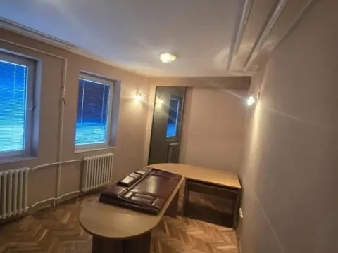 Izdavanje, poslovni prostor, 40m², Bulevar Oslobodjenja, Novi Sad Sve Podlokacije - image 6