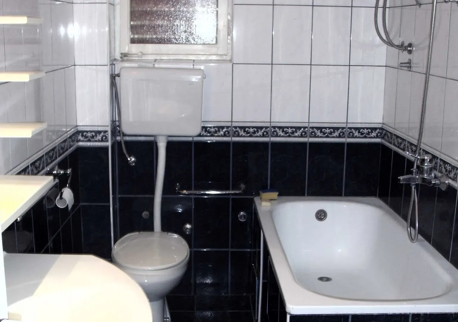 Rent, two bedroom apartment, 80m², Stari Aerodrom, Podgorica