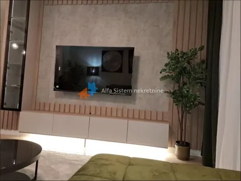 Rent, three bedroom apartment, 72m², Savski Venac, Beograd - image 6