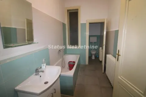 Izdavanje, trosoban stan, 80m², Centar, Novi Sad - image 7