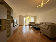 Izdavanje, trosoban stan, 110m², Gorica C, Podgorica - image 1