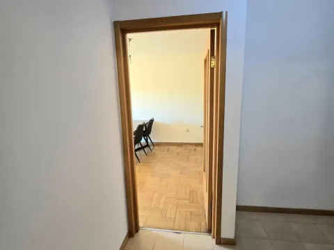Prodaja, dvosoban stan, 64m², Stari Aerodrom, Podgorica - image 16