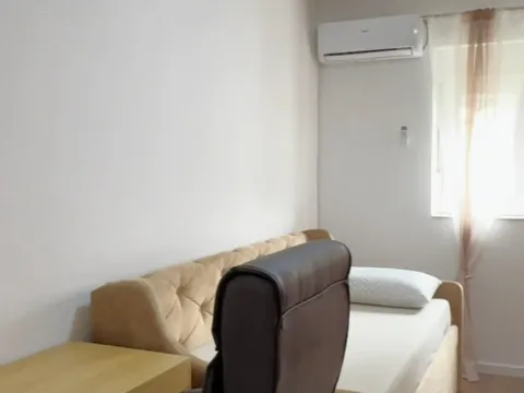 Izdavanje, trosoban stan, 106m², Preko Morače, Podgorica - image 16