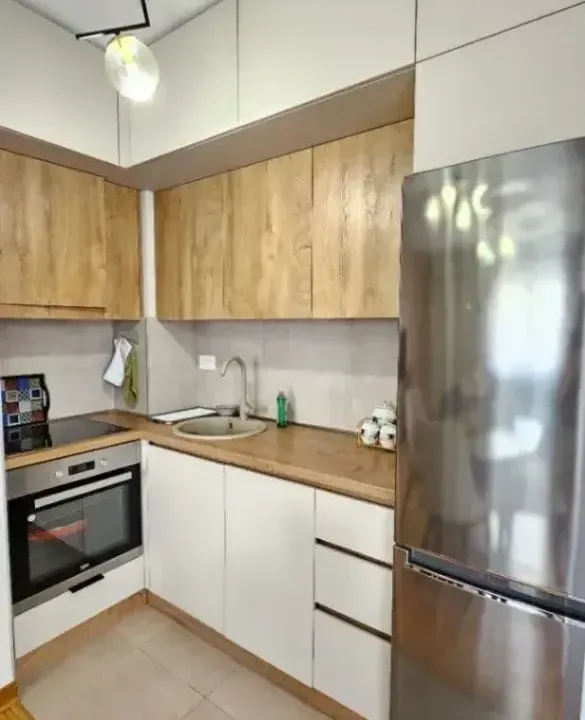 Izdavanje, jednosoban stan, 47m², City Kej, Podgorica