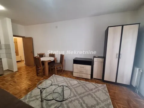 Izdavanje, garsonjera, 28m², Bulevar Oslobodjenja, Novi Sad Sve Podlokacije - image 4