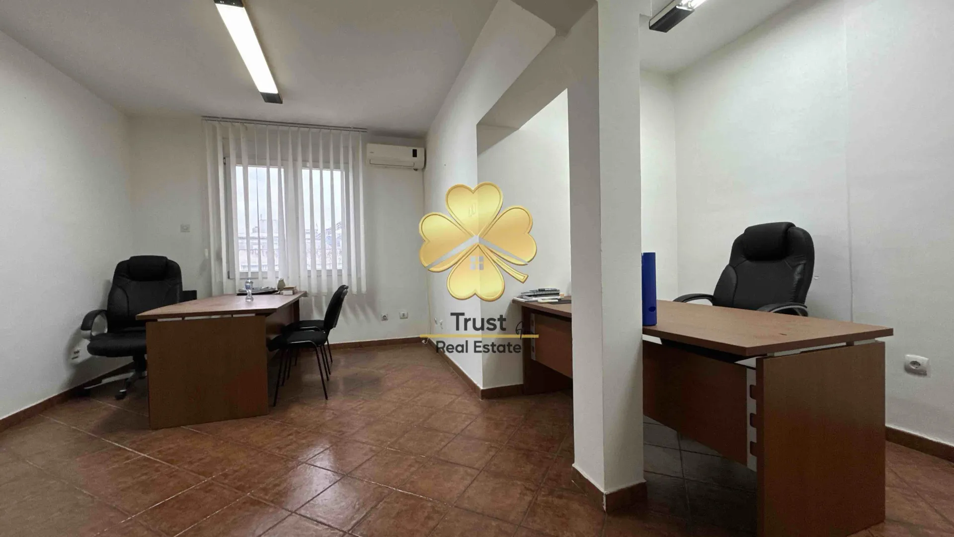 Izdavanje, jednosoban stan, 45m², Centar, Podgorica