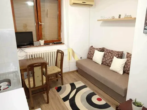 Prodaja, garsonjera, 16m², Liman 1, Novi Sad Sve Podlokacije - image 2