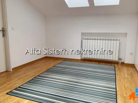 Rent, three bedroom apartment, 80m², Vračar Hram, Vračar Sve Podlokacije - image 9