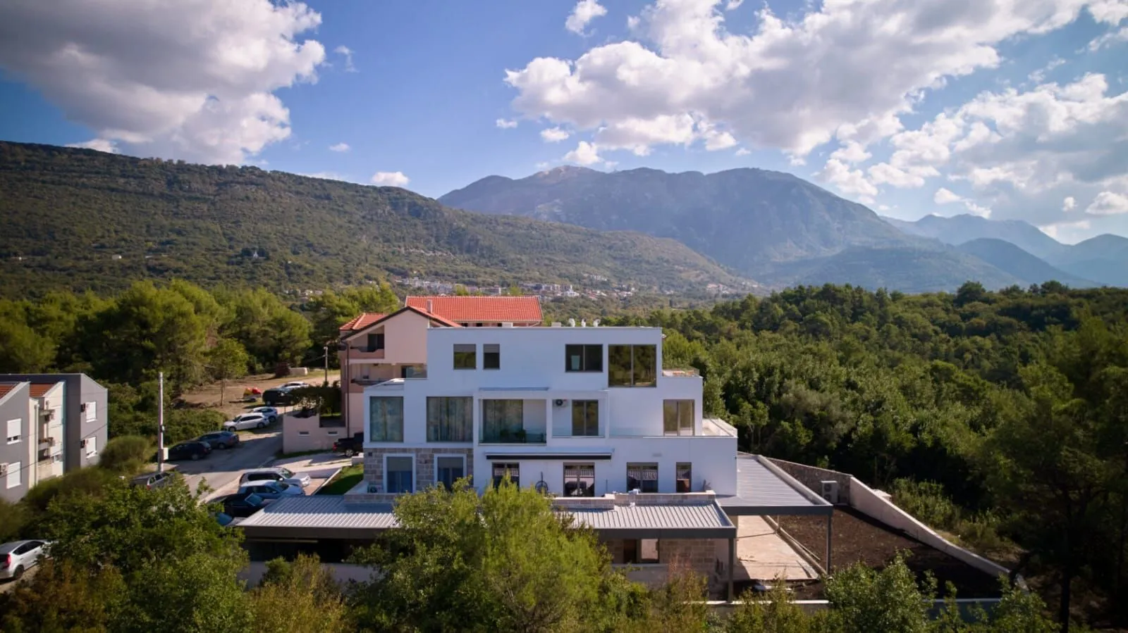 Prodaja, trosoban stan, 90m², Kava, Tivat