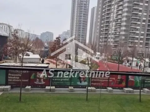 Izdavanje, trosoban stan, 76m², Savski Venac, Beograd - image 12