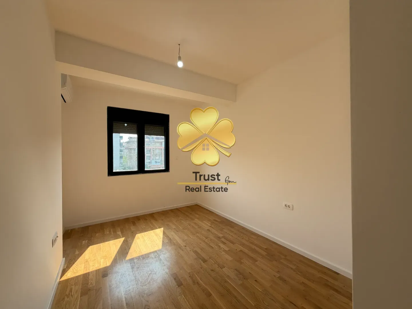 Rent, three bedroom apartment, 112m², Stari Aerodrom, Podgorica