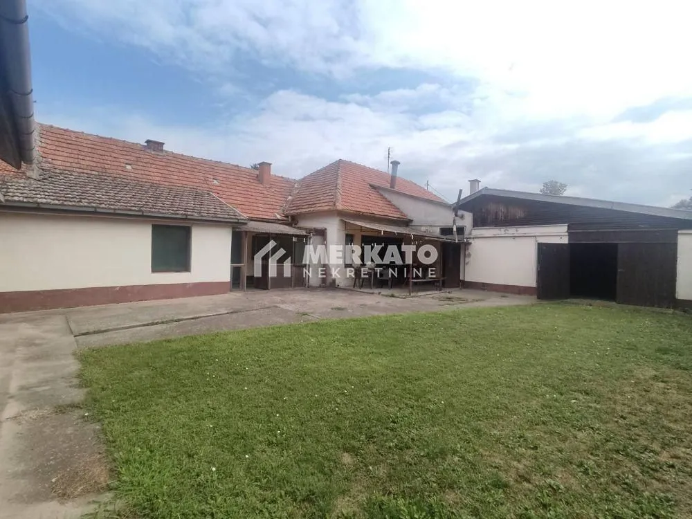 Prodaja, kuća, 472m², Čenta, Zrenjanin