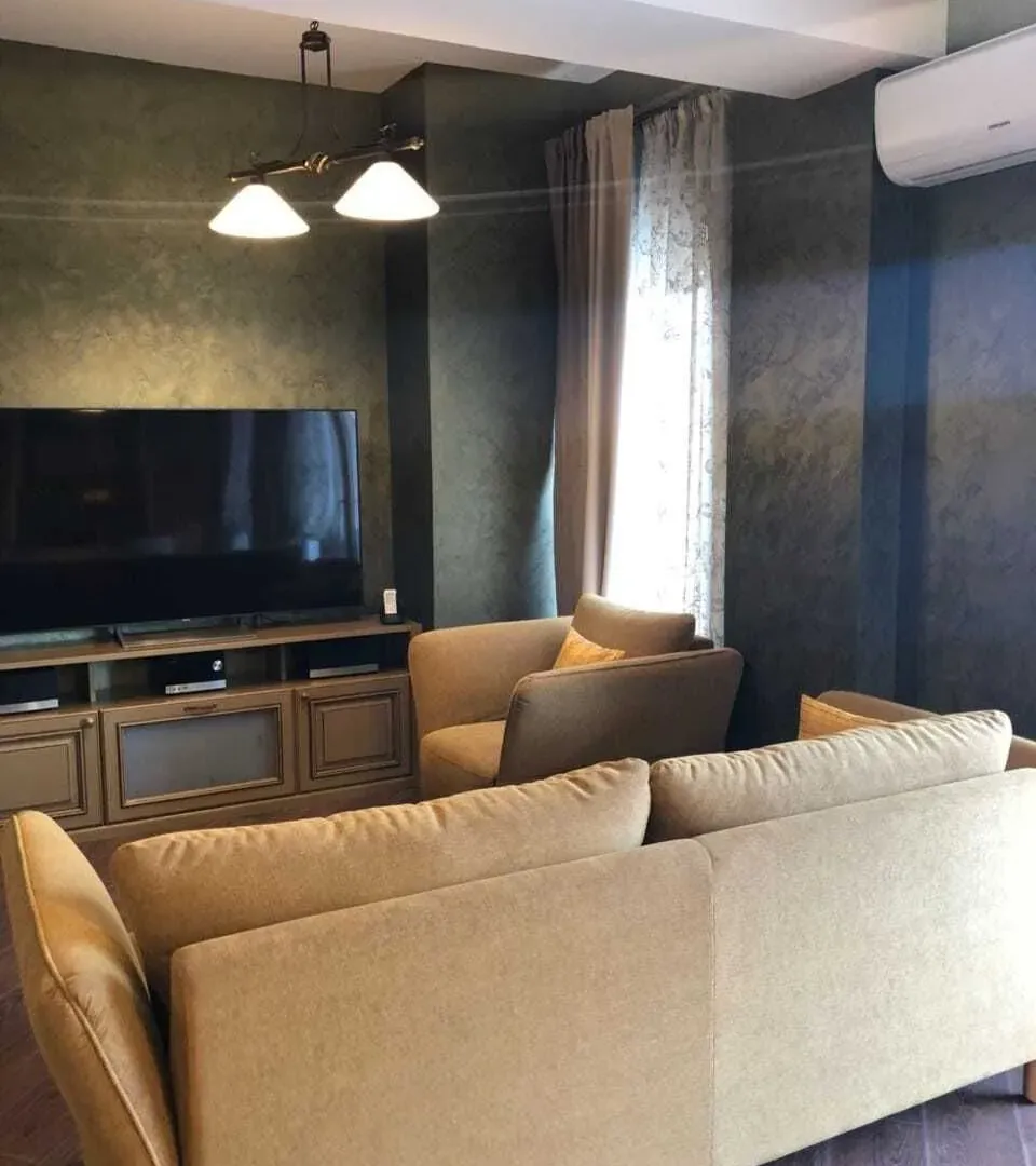 Prodaja, trosoban stan, 140m², Herceg Novi, Crna Gora