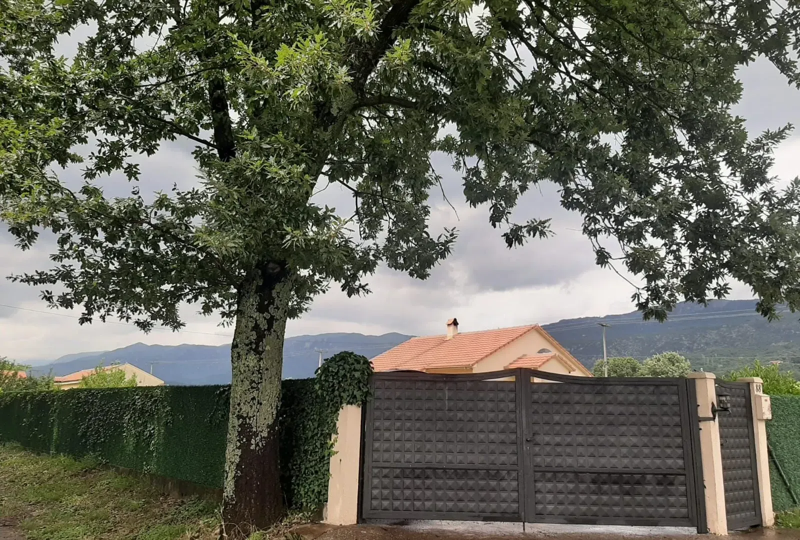 Prodaja, kuća, 106m², Podgorica, Crna Gora