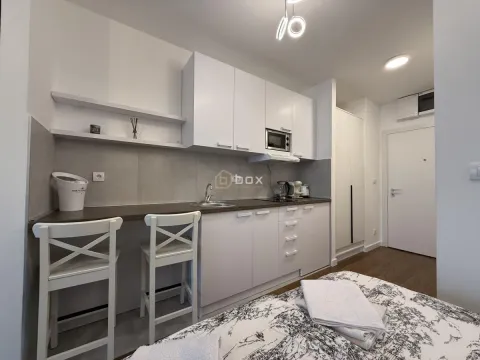 Rent, studio apartment, 30m², Bulevar, Niš - image 15
