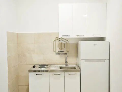 Rent, apartment, 33m², Stari Aerodrom, Podgorica - image 11